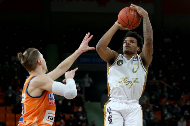 众的热烈欢 众的热烈欢